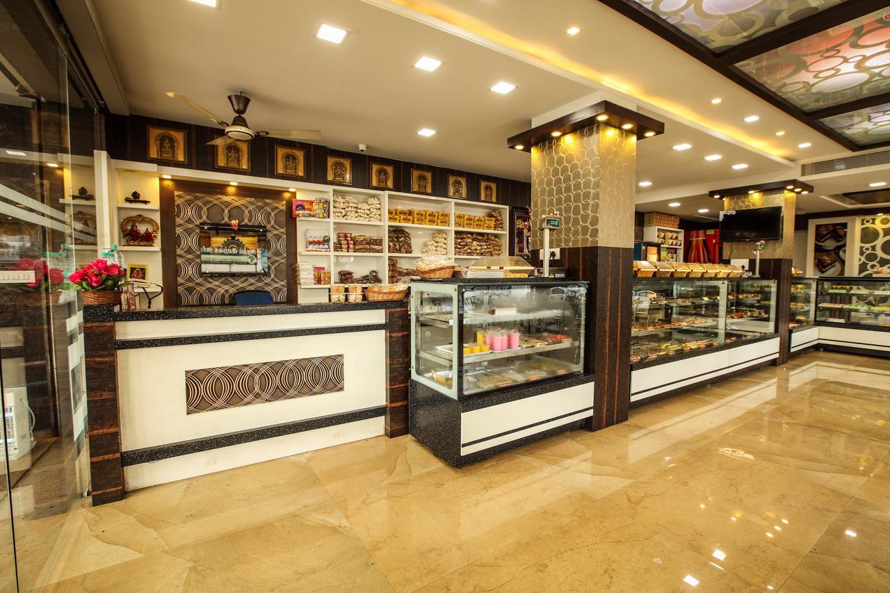 Hotel Venkadaramana Tower - Friendliness & Cleanliness Room Kumbakonam Exterior foto